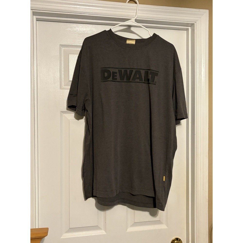 DEWALT TOOLS Shirt Men's T Shirt, Men's XL Shirts, Gray T Shirt, Size XL Mens